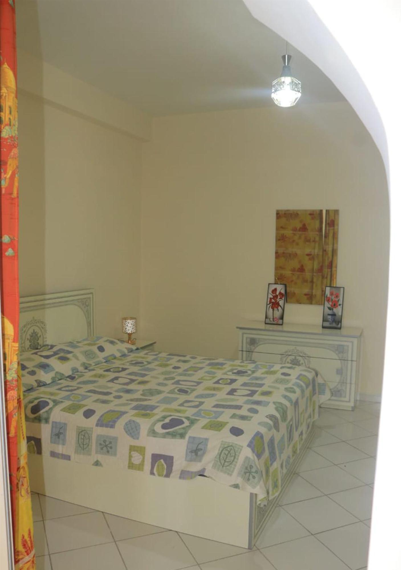 Appartement Julia Au Centre Ville Agadir Dans Residence Borj Dalat Buitenkant foto