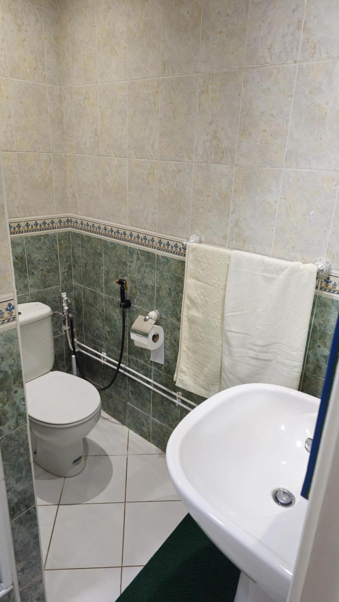 Appartement Julia Au Centre Ville Agadir Dans Residence Borj Dalat Buitenkant foto